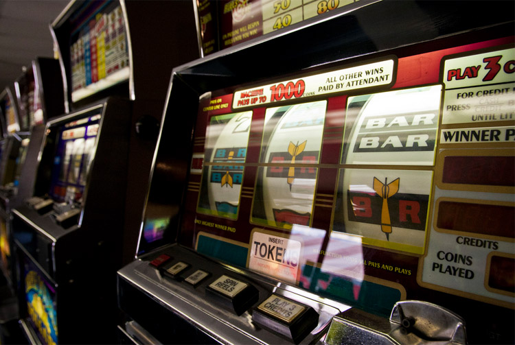 Slot Machine av Rob Boudon